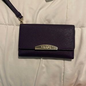 Henri Bendel wallet